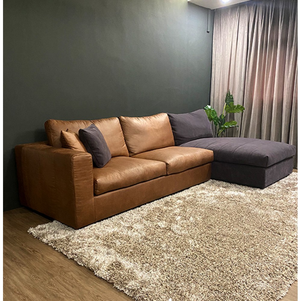 Sofas & Sectionals