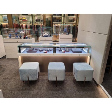 Larry Jewelry @ Orchard ION (Retail Spaces)