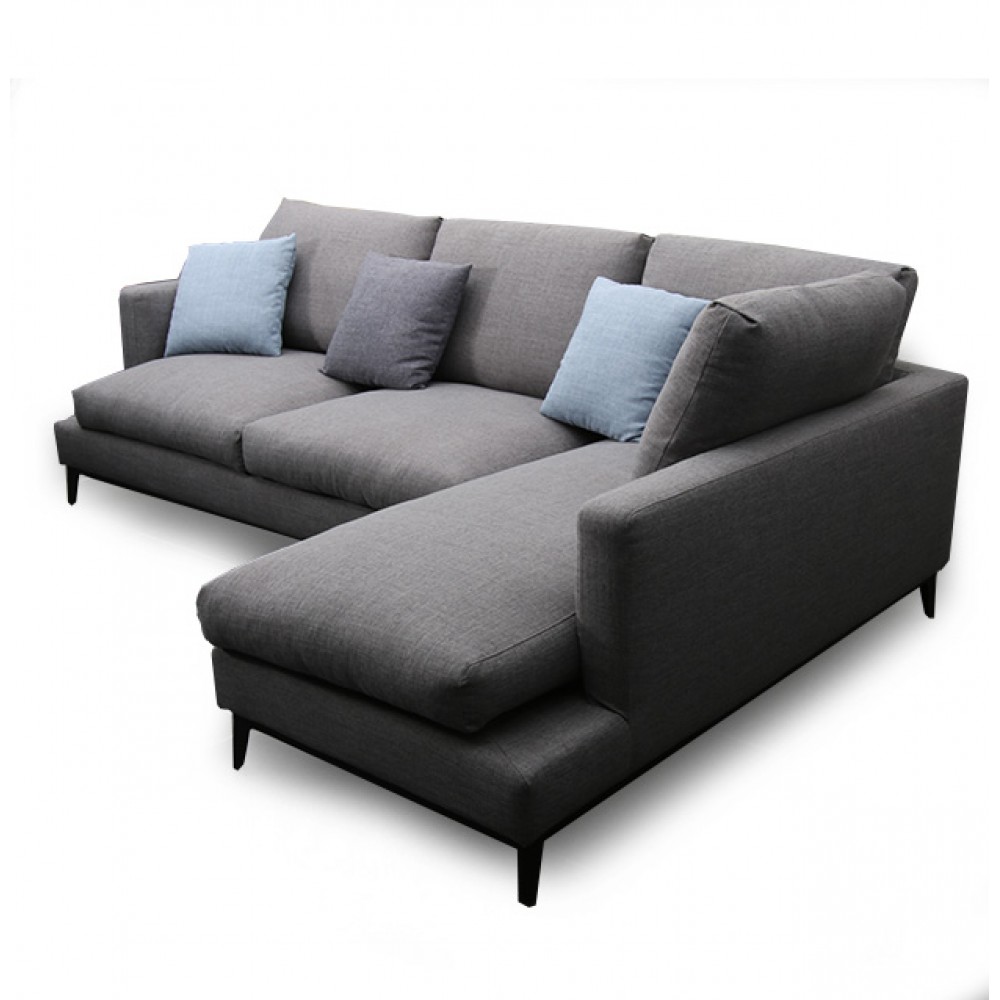 Sofas & Sectionals